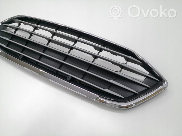 Ford Focus Grille calandre supérieure de pare-chocs avant JX7B8C436A