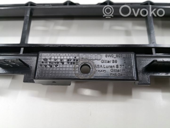 Audi A4 S4 B9 Mascherina inferiore del paraurti anteriore 8W0807683