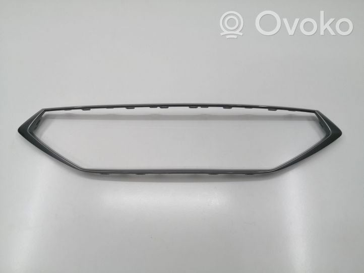 Seat Leon IV Maskownica / Grill / Atrapa górna chłodnicy 5FA853643