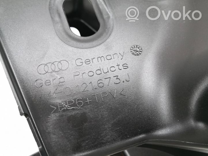 Audi A8 S8 D4 4H Stabdžių aušinimo oro kanalas 4E0121673J