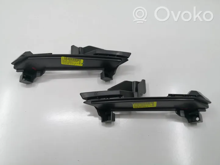 Renault Clio IV Support de montage de pare-chocs avant 269257503R