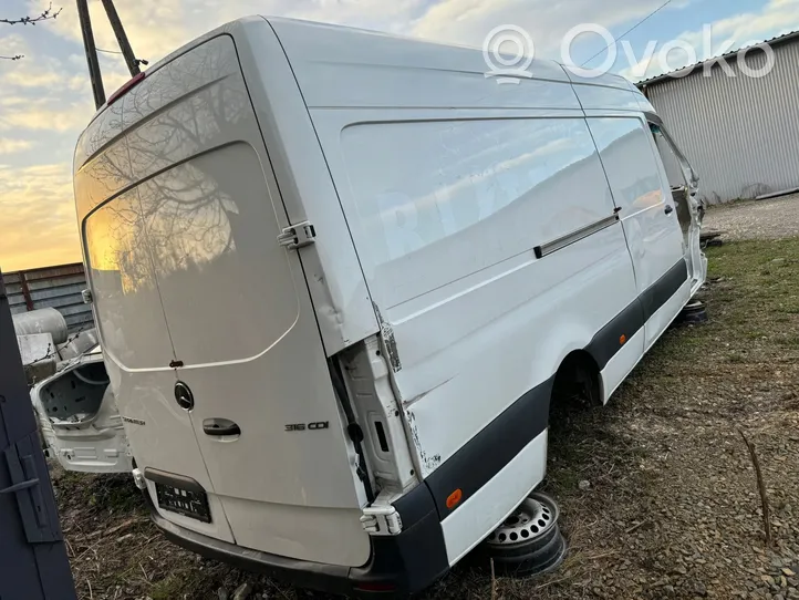 Mercedes-Benz Sprinter W907 W910 Kompletny zestaw przedniej części nadwozia / karoserii 