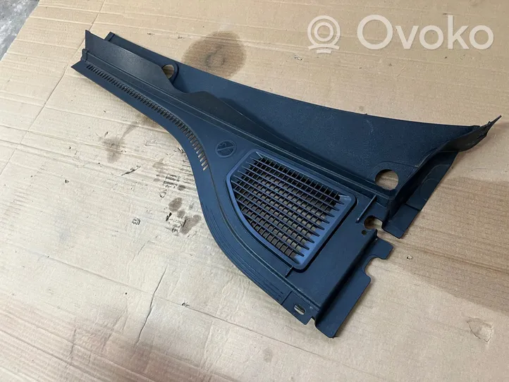 Volkswagen Golf VIII Rivestimento del tergicristallo 5H0819403