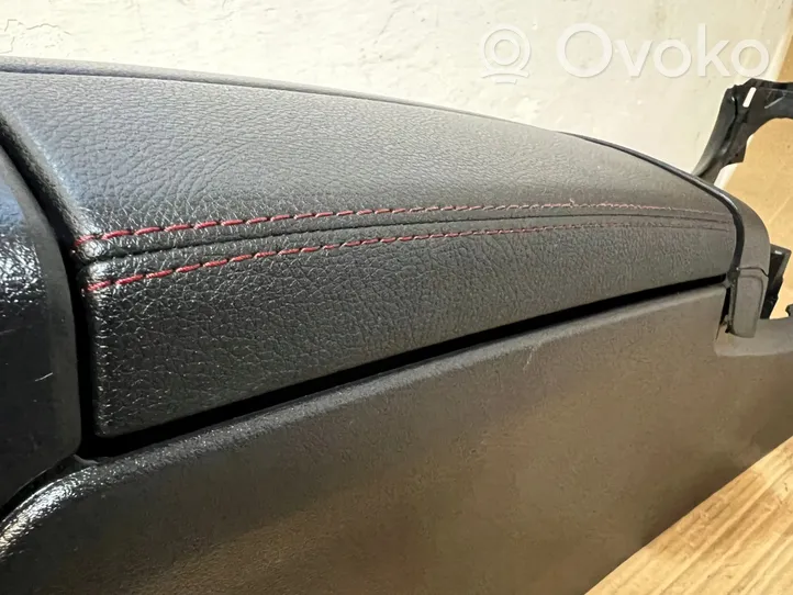 Mercedes-Benz CLA C118 X118 Autres éléments de console centrale A1776802201