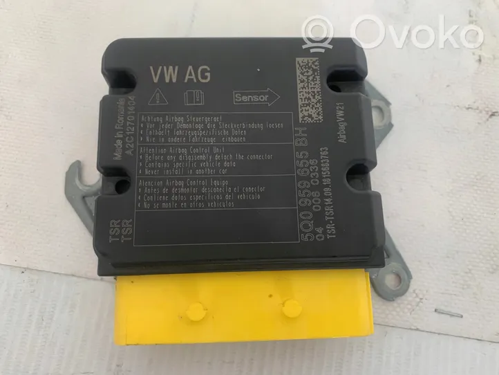 Volkswagen Golf VII Module de contrôle airbag 5Q0959655BH