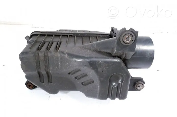 Hyundai i30 Scatola del filtro dell’aria 28100A5800