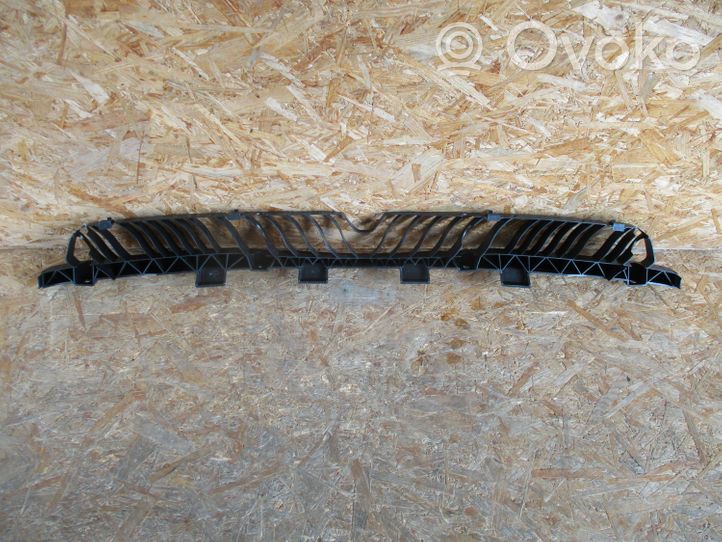 Volkswagen Touareg III Support de pare-chocs arrière 760807863