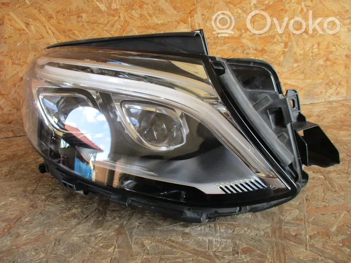 Mercedes-Benz GLE (W166 - C292) Lampa przednia A1669062203