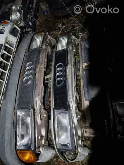 Audi 80 90 B3 Priekinė kėbulo dalis 