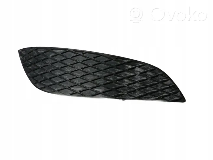 Opel Astra H Grille inférieure de pare-chocs avant 13225763