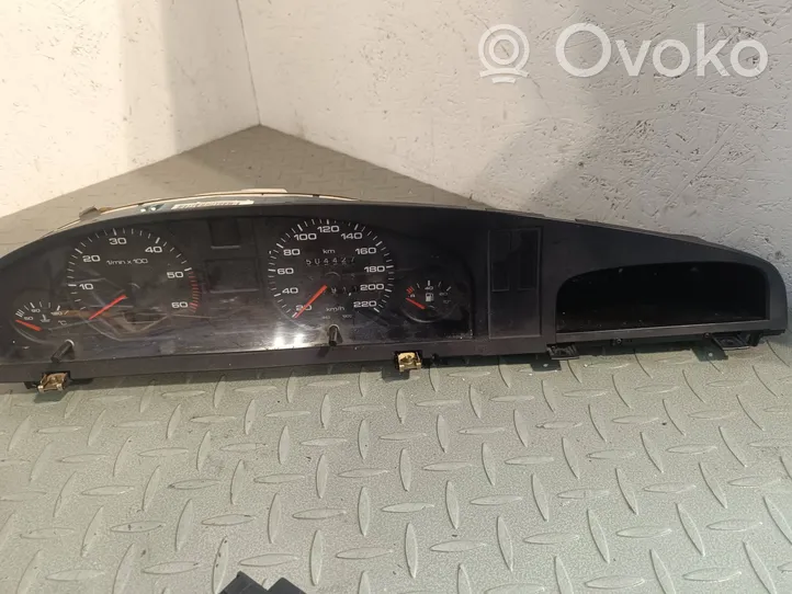 Audi 100 S4 C4 Tachimetro (quadro strumenti) 