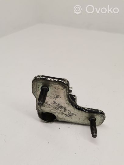 Mercedes-Benz C AMG W205 Rear door lower hinge A046572