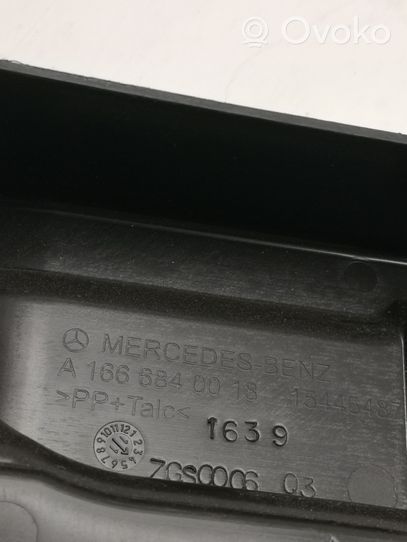 Mercedes-Benz GL X166 Kita salono detalė A1666840018
