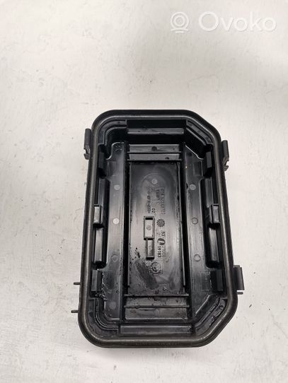 BMW 3 F30 F35 F31 Coperchio scatola dei fusibili 9224872