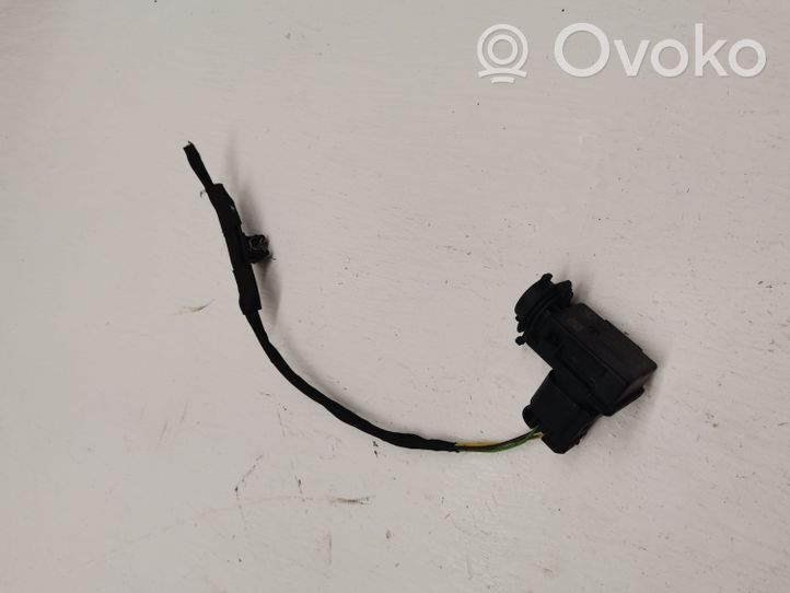 BMW 5 G30 G31 Capteur de qualité d'air 6833647