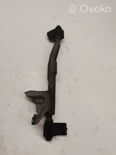 Mercedes-Benz E W213 Support / crochet de silencieux d'échappement A2054902540