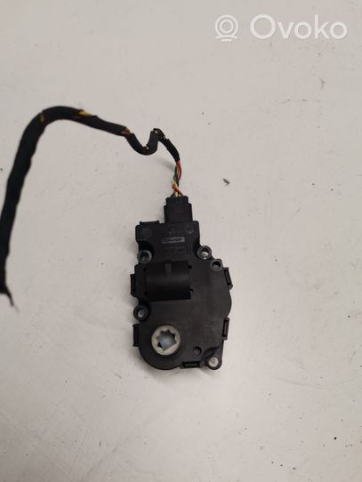 BMW 3 F30 F35 F31 Attuatore/motore della valvola del collettore di aspirazione T1015556H