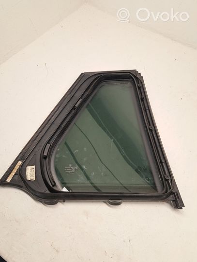 Mercedes-Benz C AMG W205 Rear vent window glass A2537300155