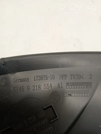 BMW 3 F30 F35 F31 Boczny element deski rozdzielczej 9218554