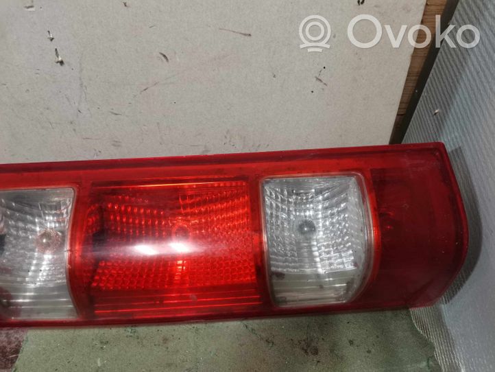 Iveco Daily 35.8 - 9 Rear/tail lights 