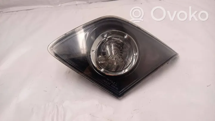 Mazda 3 I Lampy tylnej klapy bagażnika 7440