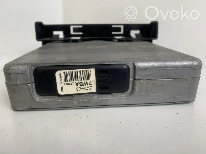 Ford Mondeo Mk III Calculateur moteur ECU 2S7A12A650ACB