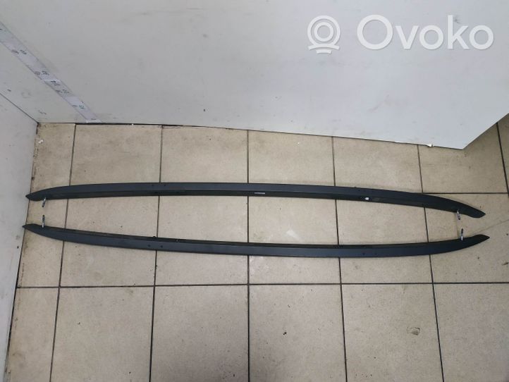 Audi Q5 SQ5 Katon poikittaiskiskot ”sarvilla” 8R0860022H8R0860021H