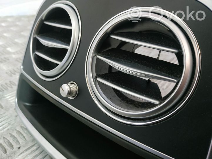 Mercedes-Benz S W222 Kita centrinė konsolės (tunelio) detalė A2226830091