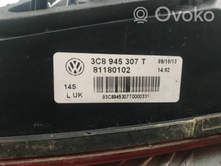Volkswagen PASSAT CC Galinis žibintas dangtyje 3C8945307T