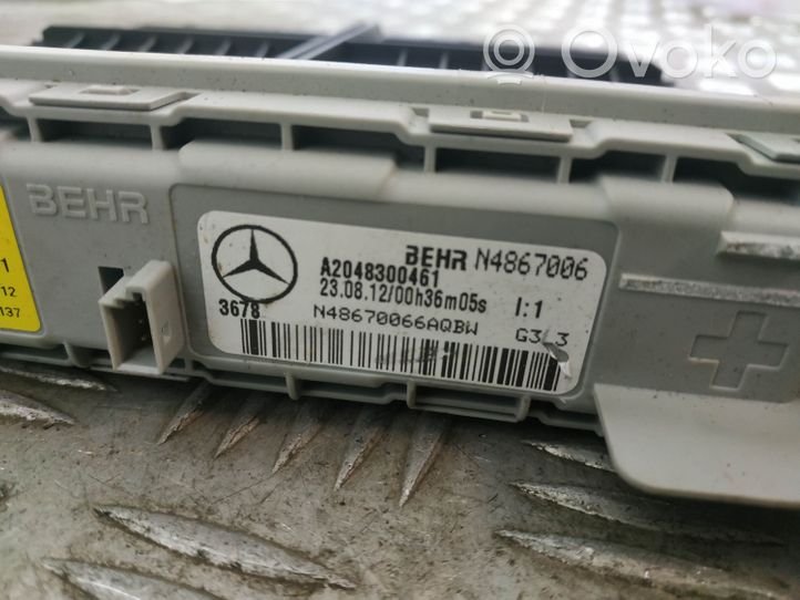 Mercedes-Benz E W212 Sähköinen ohjaamon lämmittimen säteilylämmitin A2048300461