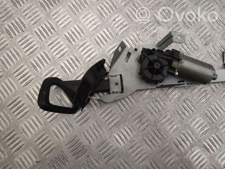 Mercedes-Benz CLK A209 C209 Moteur de réglage de ceinture de sécurité 2098600282