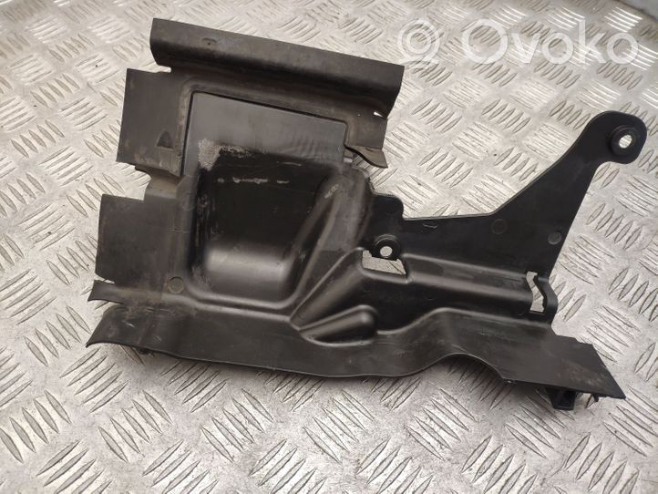 Volvo S60 Wlot / Kanał powietrza intercoolera 30796467