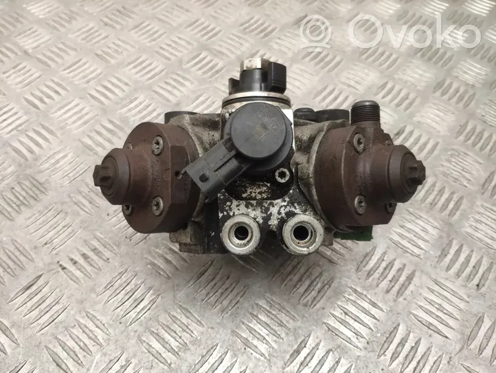 Volvo S60 Polttoaineen ruiskutuksen suurpainepumppu 0445010681