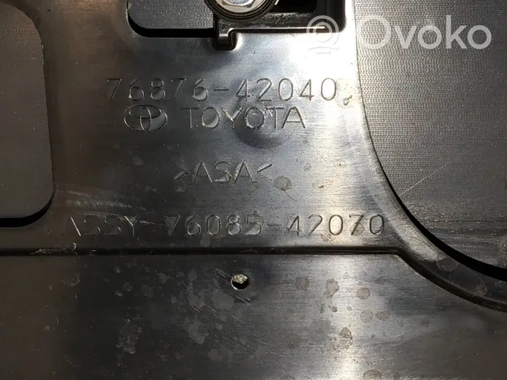Toyota RAV 4 (XA50) Tailgate/trunk spoiler 7687142050