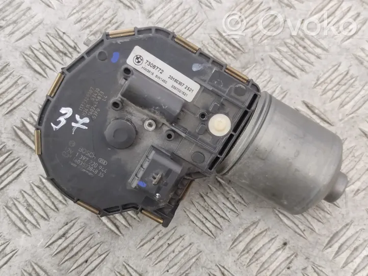 BMW 5 F10 F11 Wiper motor 7308772