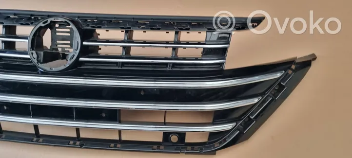 Volkswagen Arteon Maskownica / Grill / Atrapa górna chłodnicy 3G8853655E