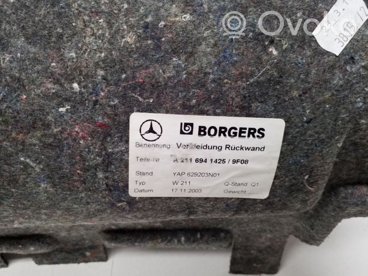 Mercedes-Benz CLS C219 Trunk/boot mat liner A2116941425