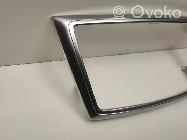 Mercedes-Benz ML W166 Rivestimento del pannello A1666800317