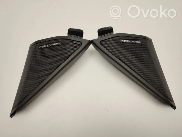 Mercedes-Benz E W212 Altro elemento di rivestimento della portiera anteriore A2127200448