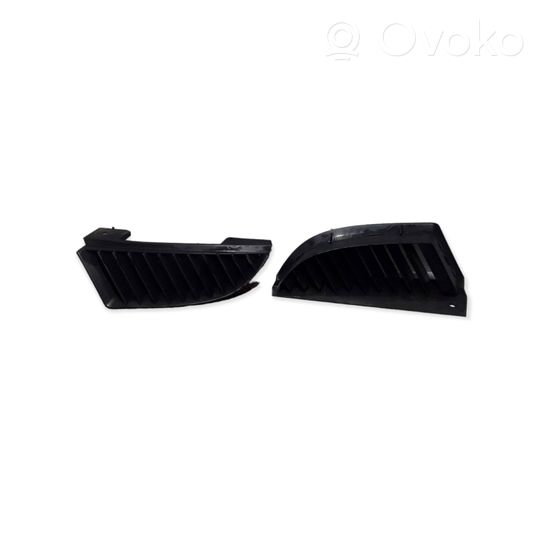 Mitsubishi Colt Moulure de pare-chocs avant 127774