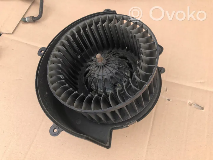 Opel Zafira A Ventola riscaldamento/ventilatore abitacolo 90437893