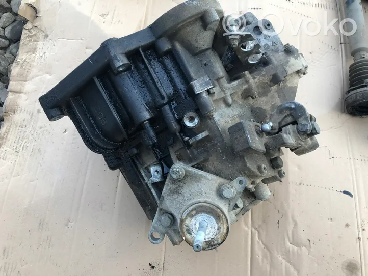 Fiat Stilo Mechaninė 5 pavarų dėžė 5495775