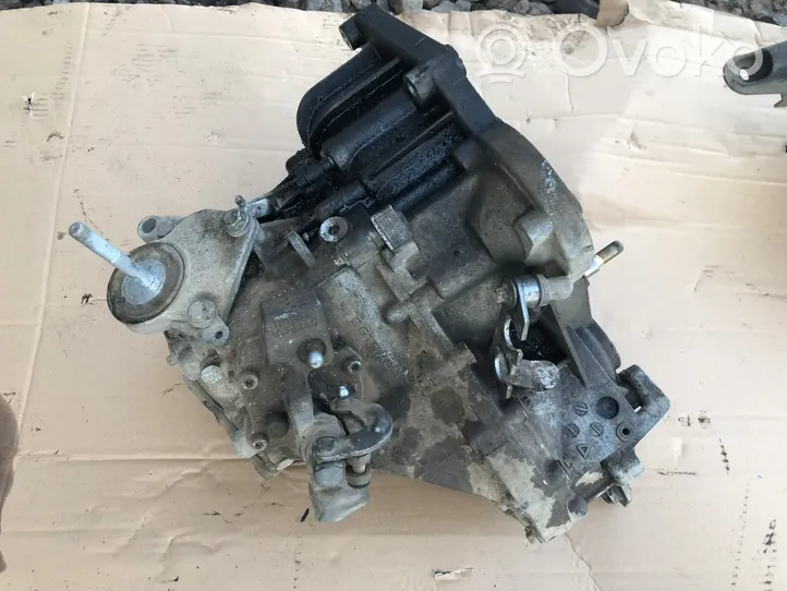 Fiat Stilo Mechaninė 5 pavarų dėžė 5495775