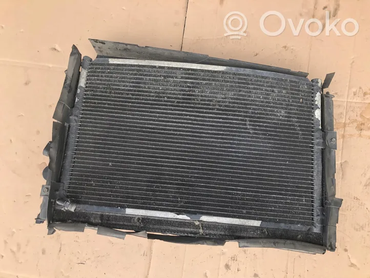 Volkswagen Polo II 86C 2F Radiateur de refroidissement 6K0121191L