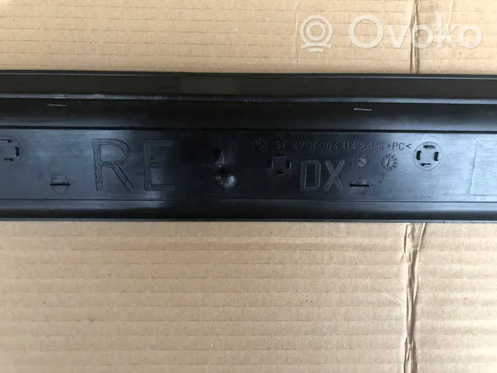 BMW 3 E46 Etuoven kynnyksen suojalista 82041148204113