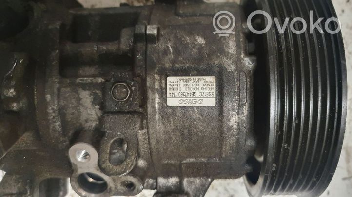 Toyota Avensis T250 Ilmastointilaitteen kompressorin pumppu (A/C) GE4472601744