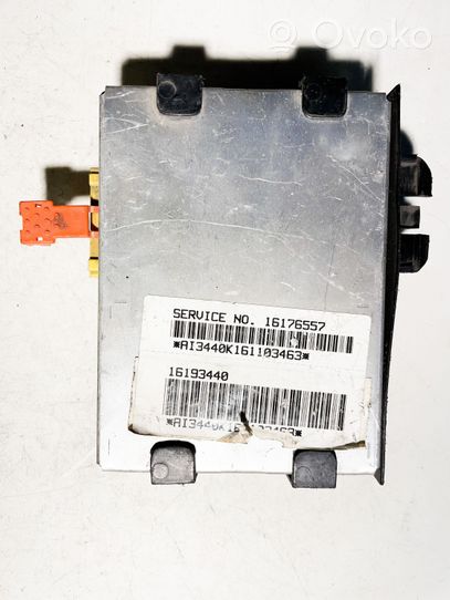 Opel Corsa B Durų elektronikos valdymo blokas 16176557