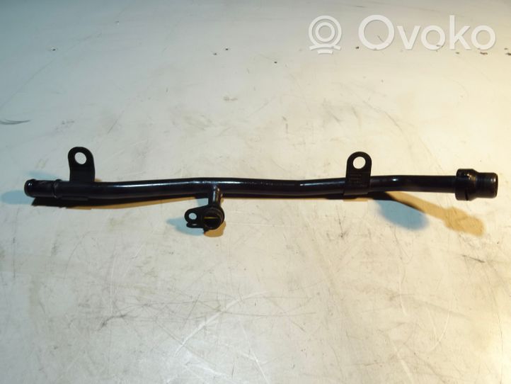 Audi A5 8T 8F Durite de refroidissement tube 06L121085G