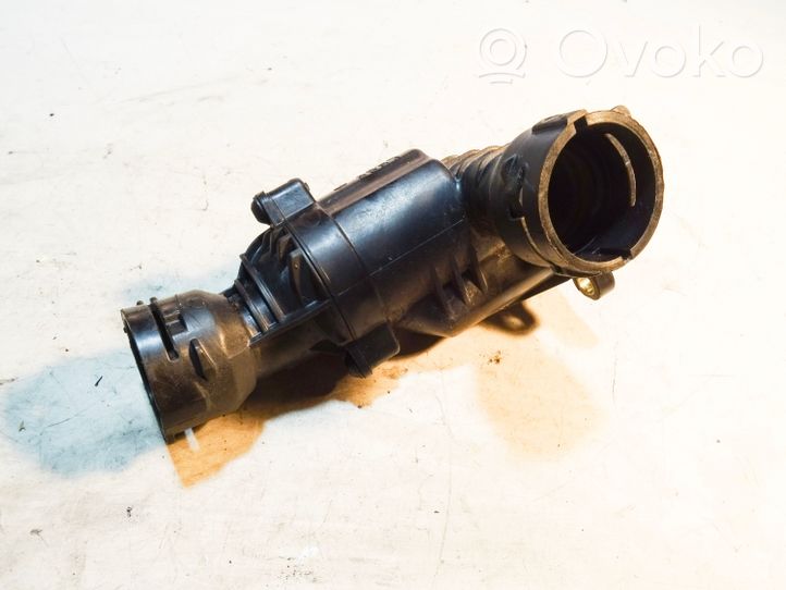 Audi A5 8T 8F Thermostat 04L121111H