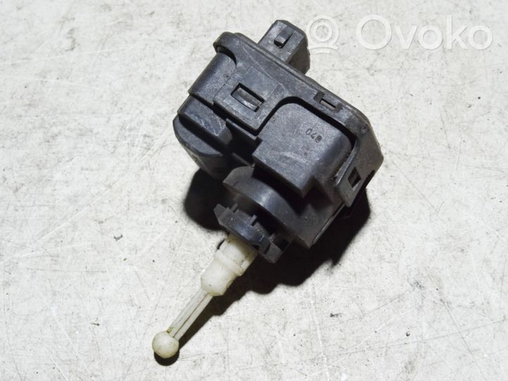 Audi A6 S6 C4 4A Motorino di regolazione assetto fari 4A0941295